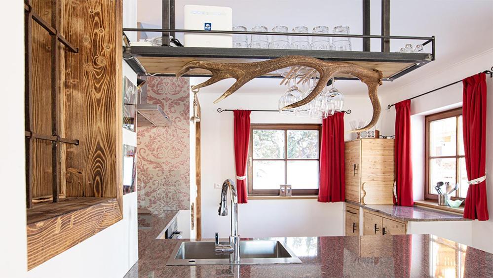 Ferienhaus Sommerbichl Zell am See Exterior foto